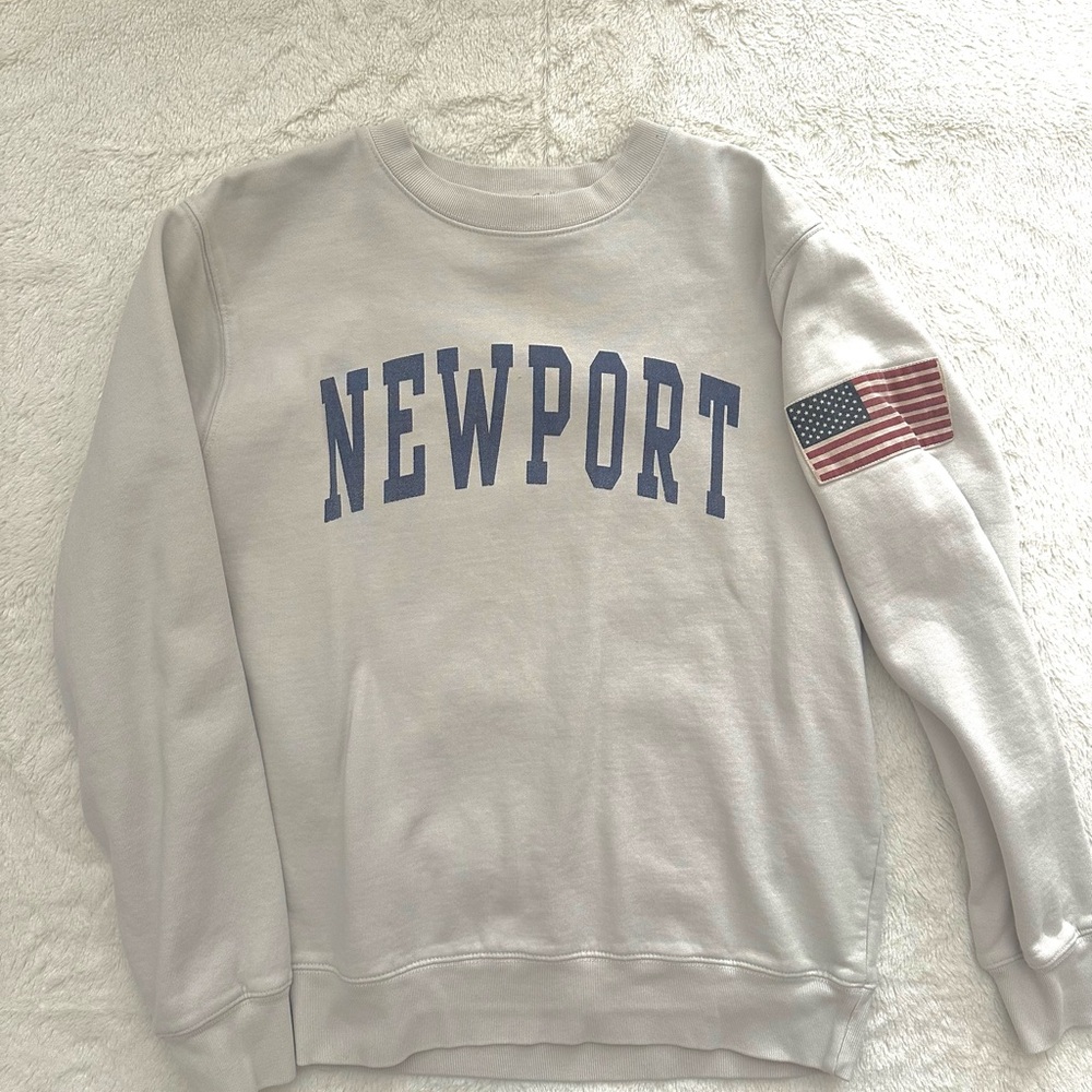 Brandy Melville White Crewneck
